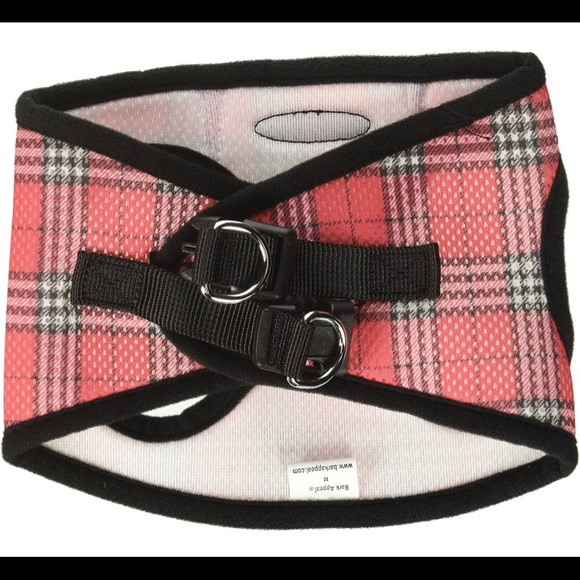New Dog Harness - Picture 2 of 3